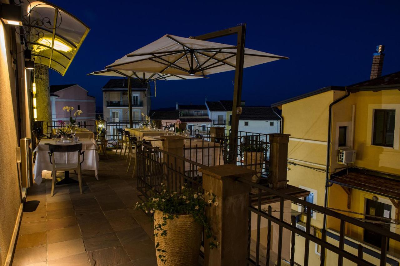 Hotel Palazzo Salerno Roggiano Gravina المظهر الخارجي الصورة
